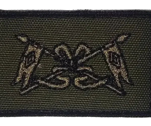 INSÍGNIA BORDADA ARMAS CAVALARIA